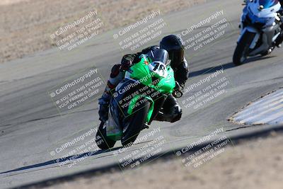 media/Jan-08-2022-SoCal Trackdays (Sat) [[1ec2777125]]/Turn 10 (2pm)/